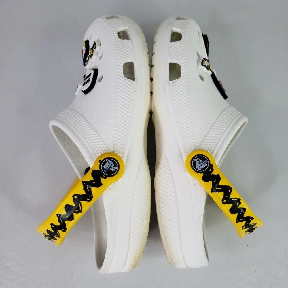 Crocs Unisex Classic Peanuts Charm Clog Charlie Brown Womens 9 White Snoopy